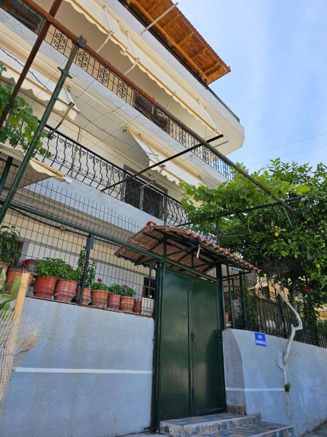 Alex Apartments Sarandë Eksteriør billede